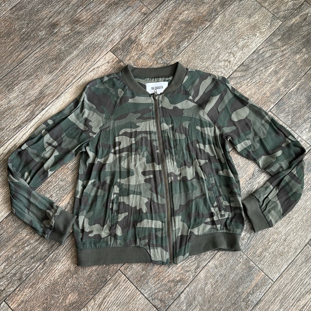 Bb dakota camouflage bomber jacket